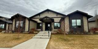 1 bed 1 bath in Black Bull Community with incredible amenities Gallery 1