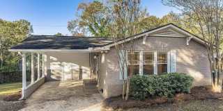 Located in the heart of Downtown Columbia with close proximity to the Broad River Gallery 1