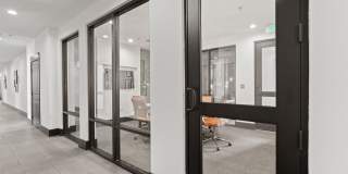 Axis Hamilton Gallery 32