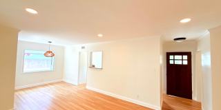 Fantastic 3 bed - 2 bath Home with backyard in North Hills Gallery 9