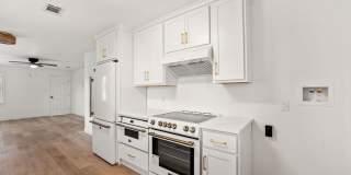 2 Bed 1.5 Bath Jax Beach - Walk to the Beach- Newly remodeled 2 Bed 1.5 Bath Jax Beach - Walk to the Beach- Newly remodeled Gallery 14