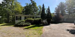 Peaceful Catskills Living | Spacious 4 Bedroom, 3 Bathroom Home in Grahamsville, NY Gallery 1