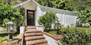 3933 Mandeville Canyon Rd 3933 Mandeville Canyon Rd Gallery 1