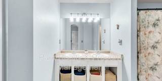 571 S Mobile Place Gallery 18