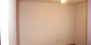 409 Short Avenue Gallery 9