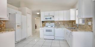 12357 SW 144th Ter Gallery 11