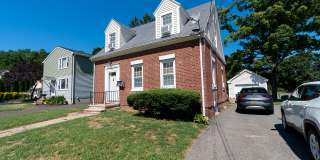 189 School Street Gallery 1