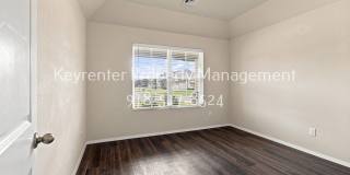 BRAND NEW 4 BEDROOM SIMMONS HOME IN BIXBY!!! Gallery 9
