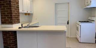 2-bed home across from Glenn Park! Gallery 8