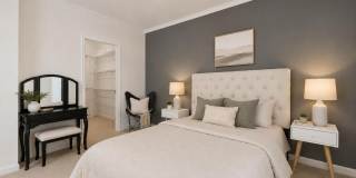 1708 LAKE SHORE CREST Drive Gallery 16
