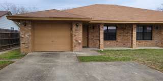 HUGE 2 BEDROOM DUPLEX IN HARKER HEIGHTS! Gallery 1
