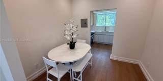 1535 West Ave Gallery 8