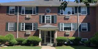 67 Grove Street 67 Grove Street Gallery 1