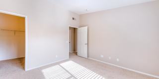 Laurel Canyon Apartment Homes Gallery 28