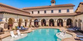 Mission Hills Apartments Gallery 9