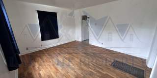 918 E Gibbon St. Gallery 9