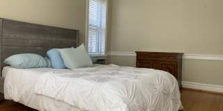 7256 Pershing Avenue - A Gallery 11