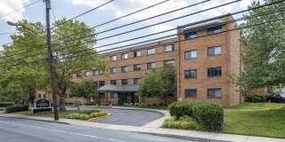 Courts of Madison Gallery 18