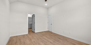 391 Branta Street Gallery 6
