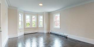 Awesome 5 bed 2 bath in Mission Hill..... Gallery 9