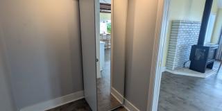 A Storybook Dream in Kingston, Available Now! Lowbank Waterfront, Beach Access, Panoramic Views & More. Gallery 11