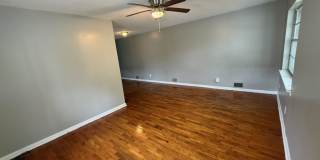3608 Willow St Gallery 2
