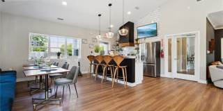 Resort like Living! Gallery 23