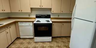 3 Bedroom, 1 Bath Apartment for Rent - Close to MSU - Pets Friendly Gallery 23