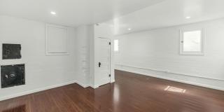 114 W Windsor Avenue Gallery 30