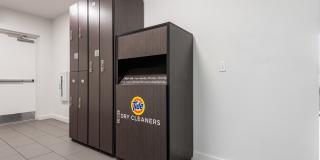 Lamar Union Gallery 64