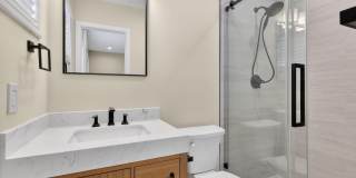 2125 NE 56th Court Gallery 4