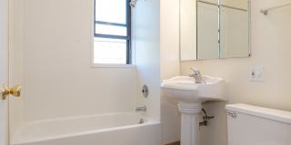 1257 W Loyola AveApt 2 Gallery 5