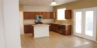 1829 Cortina Loop SE Gallery 9