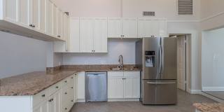 Charming Bungalow in Prime South Tampa – Plant High School District! Gallery 8