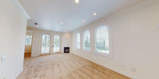 Spacious 4-bedroom 4.5 bath Home in a Gated Complex Gallery 52