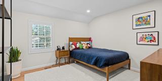 Gorgeous home in Englewood! Gallery 28