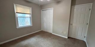 1547 Londonderry ~ Royal Hills Gallery 8