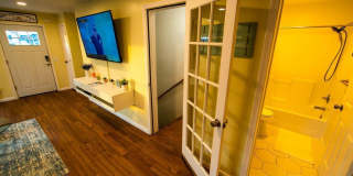 28 Central Avenue Gallery 4