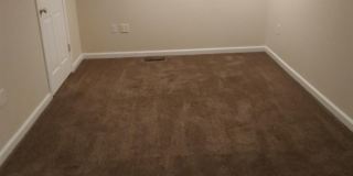 513-1 S. Ash St Gallery 8