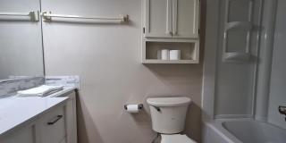 2712 SE Wynterhall Road Gallery 16