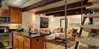 914 Waters Avenue Gallery 1