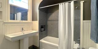 401 Shook Gallery 18