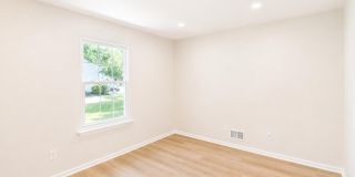 99 Oak Lane Gallery 14