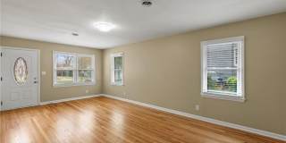 628 S Evelyn Place NW Gallery 4