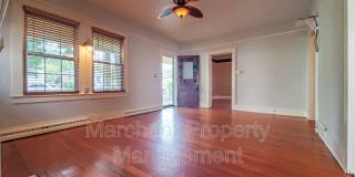 38 Keowee Avenue Gallery 7