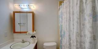 931 Country Club Drive SE 931 Country Club Drive SE Gallery 11