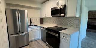 7224 VALIANT Court Gallery 20