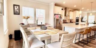 11470 SAINT LUKE Drive Gallery 9