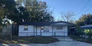 2208 W 13th St #room Rental Gallery 2