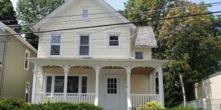 18 Washington St Gallery 1